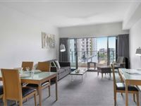 1 Bedroom Apartment With City View Lounge-Mantra Pandanas